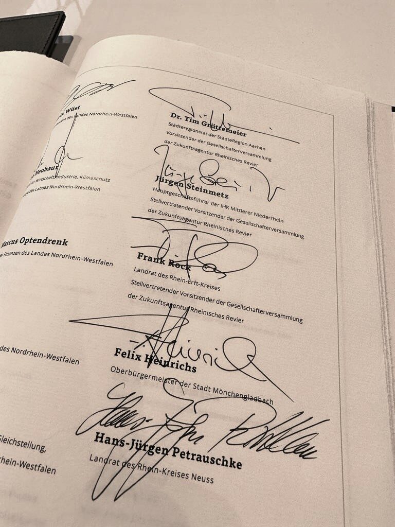 Unterschriften im Reviervertrag