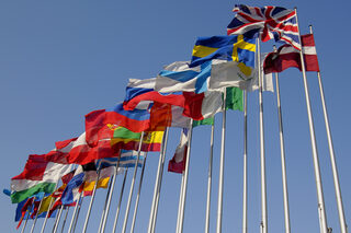 Bild zeigt Länderflaggen
